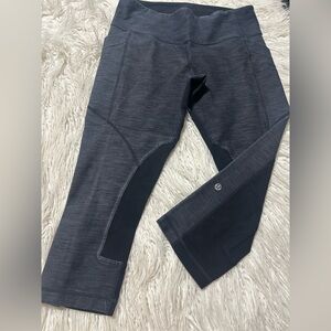 Lululemon capri leggings Sz M (8)